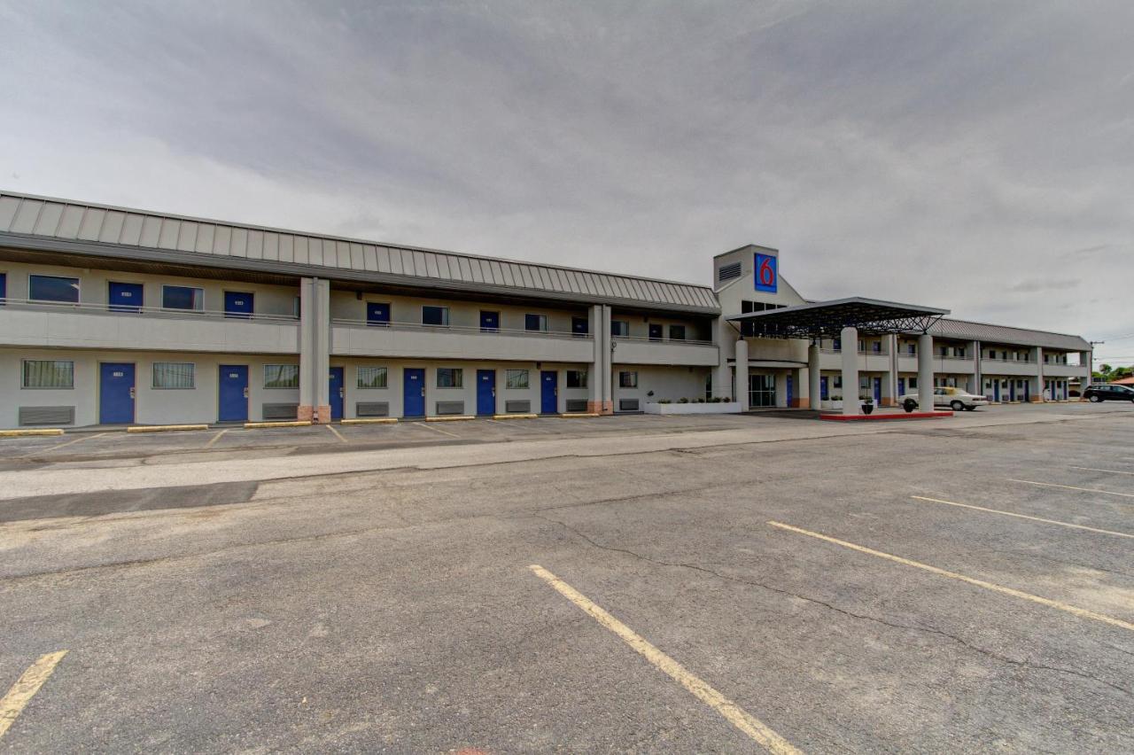 Motel 6-North Ridgeville, Oh - Cleveland Intl Airport - N Ridgeville Exterior photo